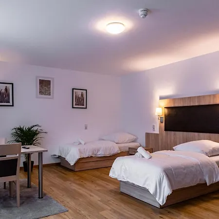 Zur Dachsbaude Motel Wandlitz