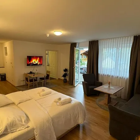 Zur Dachsbaude Wandlitz