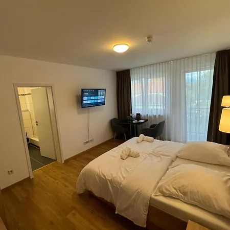 Zur Dachsbaude * Wandlitz