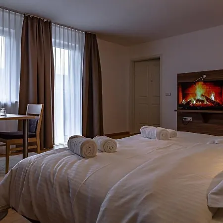 Zur Dachsbaude Motel Wandlitz