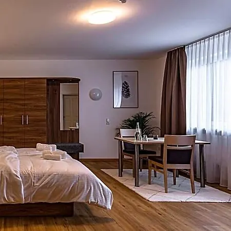Zur Dachsbaude Motel 3*
