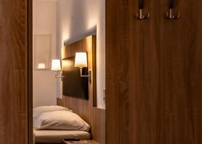 Zur Dachsbaude モーテル ヴァンドリッツ